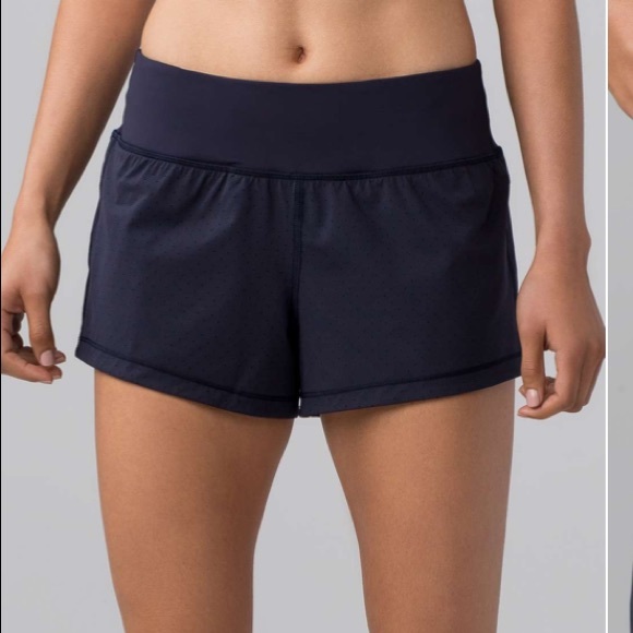 Lululemon Final Lap Short (2.5")
Midnight Navy size 6 shorts blue running - Picture 3 of 11